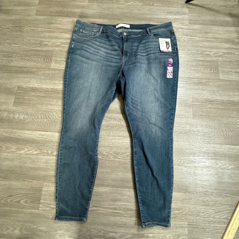 Signature Levi Strauss‎ Gold Mid Rise Skinny Jeans Women's 26L W38 L32  Stretch